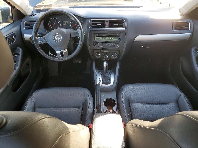 52861206 :رقم المزاد ، 3VWDP7AJ8DM447415 vin ، 2013 Volkswagen Jetta مزاد بيع