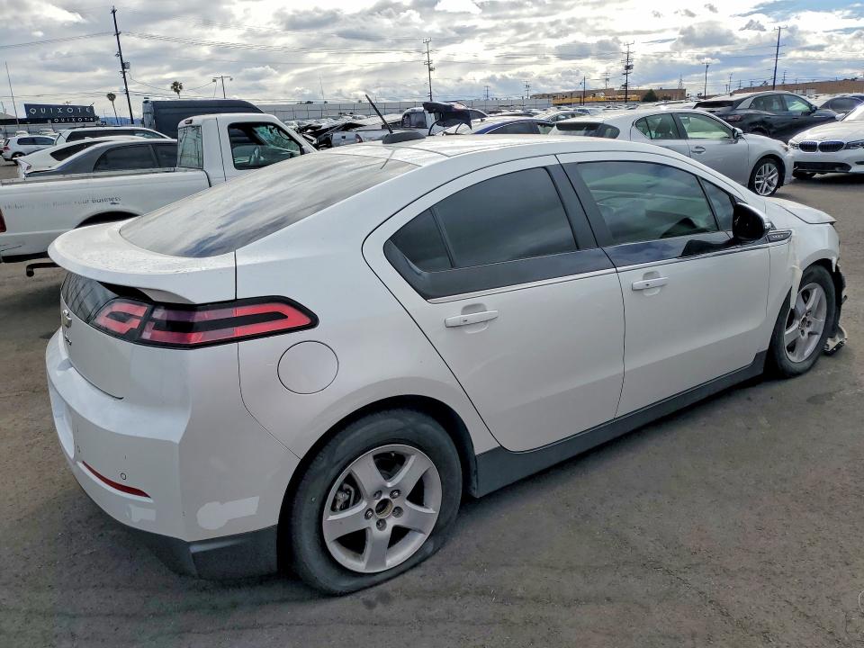 2015 Chevrolet Volt მანქანა იყიდება აუქციონზე, vin: 1G1RC6E41FU141764, აუქციონის ნომერი: 52080946