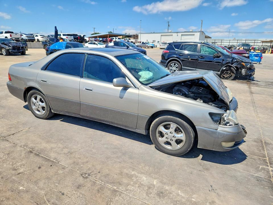 Продажа на аукционе авто 1998 Lexus Es, vin: JT8BF28G7W5020504, номер лота: 53825026