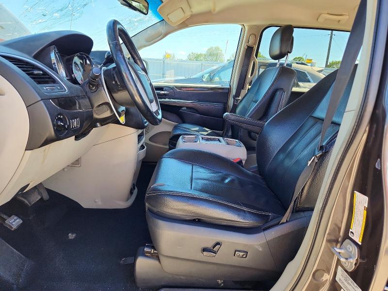 Продажа на аукционе авто 2015 Chrysler Town & Country, vin: 2C4RC1BG9FR565246, номер лота: 52935556