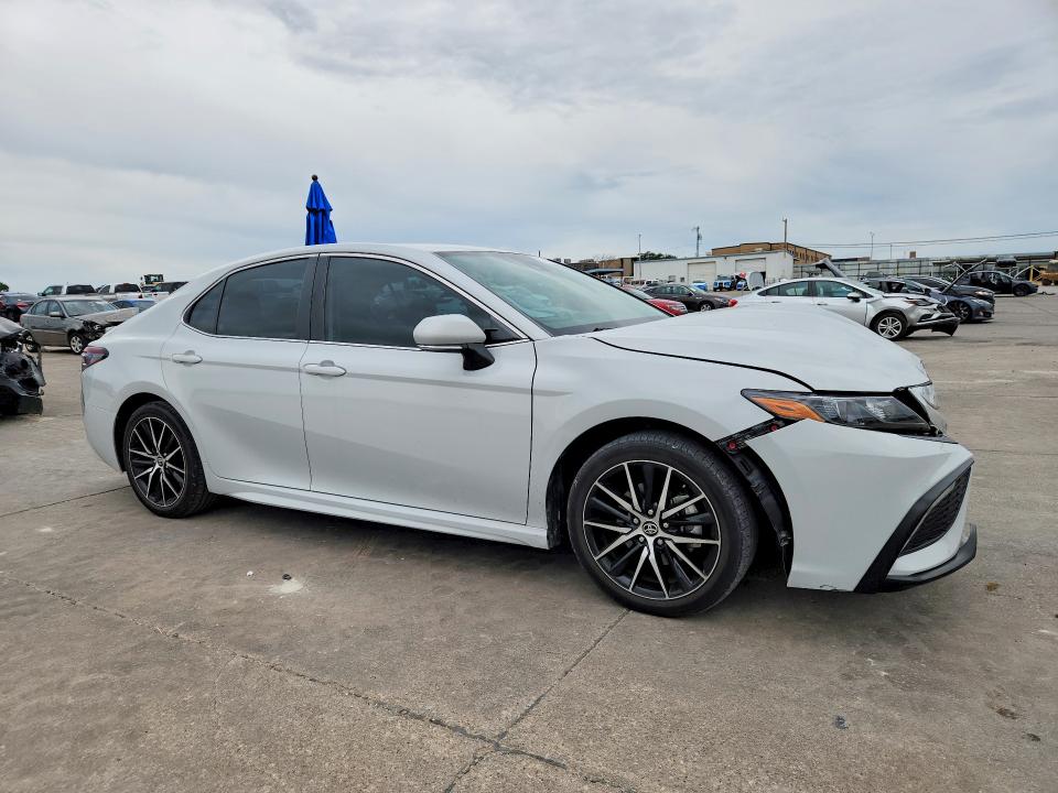 Продаж на аукціоні авто 2024 Toyota Camry Hybrid, vin: 4T1G31AK1RU060995, номер лоту: 53713156