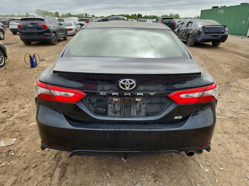 2018 Toyota Camry მანქანა იყიდება აუქციონზე, vin: JTNB11HKXJ3028935, აუქციონის ნომერი: 54119746