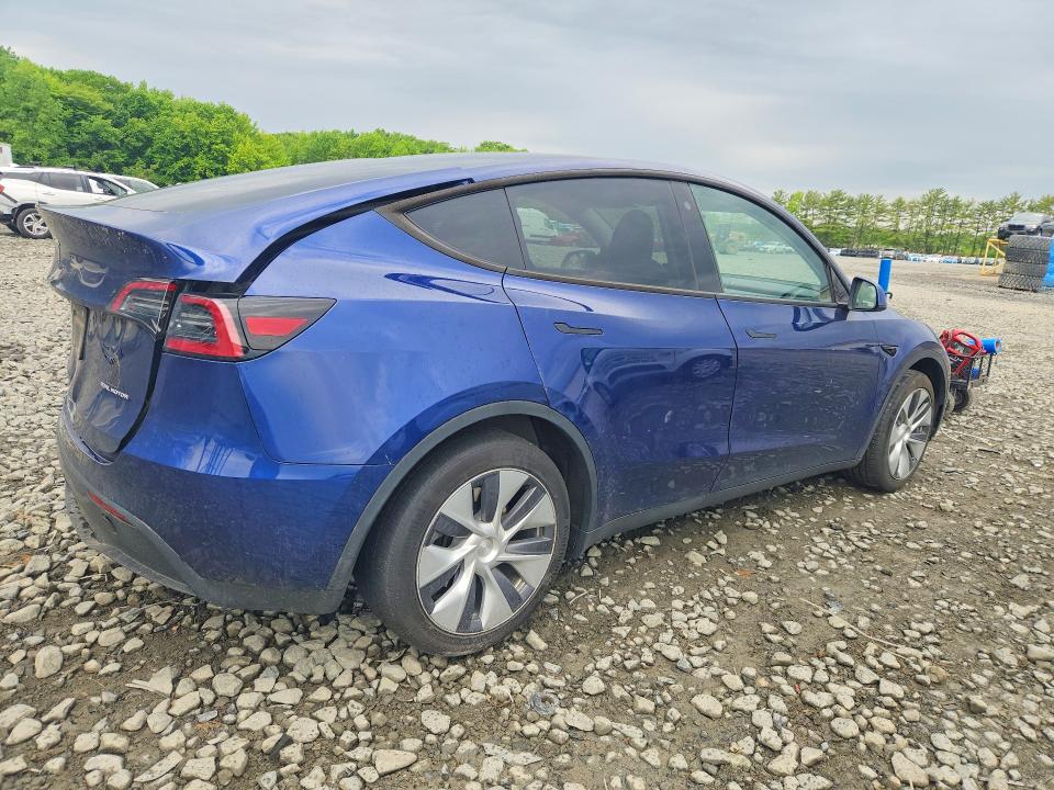 53426746 :رقم المزاد ، 7SAYGDEE7PA093430 vin ، 2023 Tesla Model Y مزاد بيع