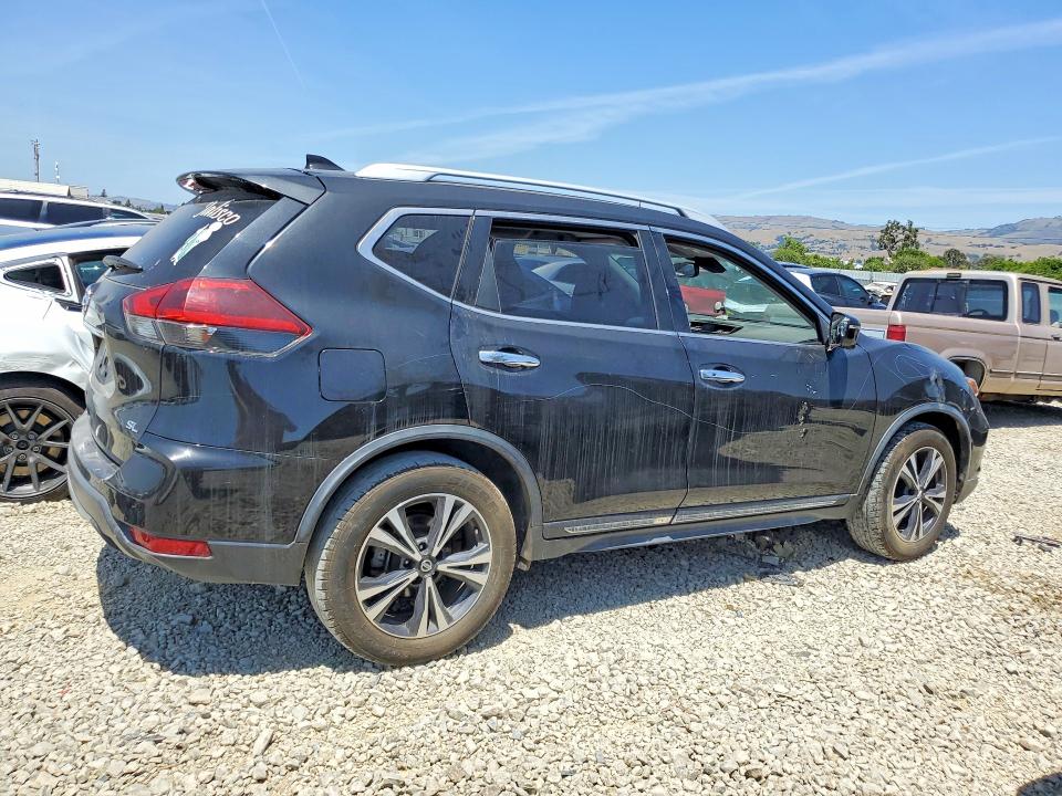 2018 Nissan Rogue მანქანა იყიდება აუქციონზე, vin: JN8AT2MT2JW460145, აუქციონის ნომერი: 53259466