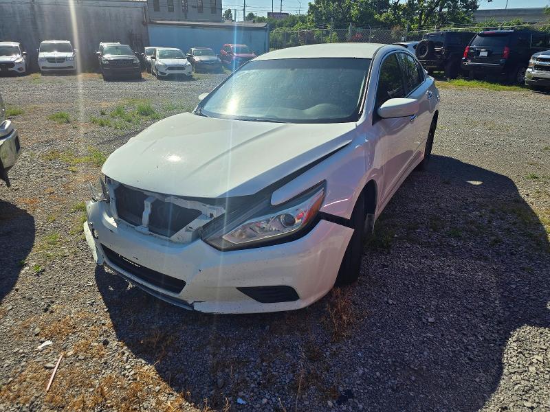 53730136 :رقم المزاد ، 1N4AL3AP5JC181031 vin ، 2018 Nissan Altima مزاد بيع