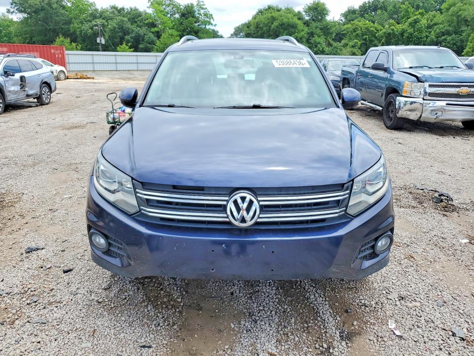 2016 Volkswagen Tiguan მანქანა იყიდება აუქციონზე, vin: WVGBV7AX5GW584137, აუქციონის ნომერი: 53086436