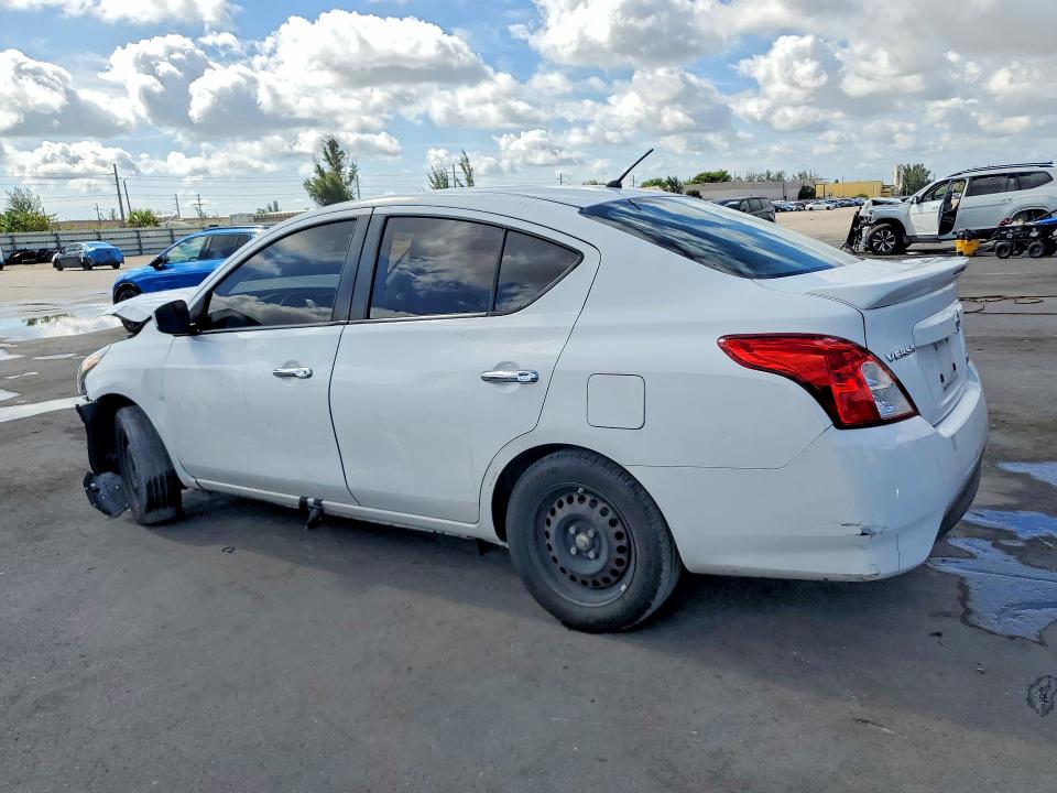 52963166 :رقم المزاد ، 3N1CN7AP9GL815347 vin ، 2016 Nissan Versa مزاد بيع