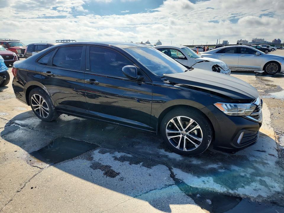 Продажа на аукционе авто 2024 Volkswagen Jetta, vin: 3VWBM7BU3RM090970, номер лота: 53475316