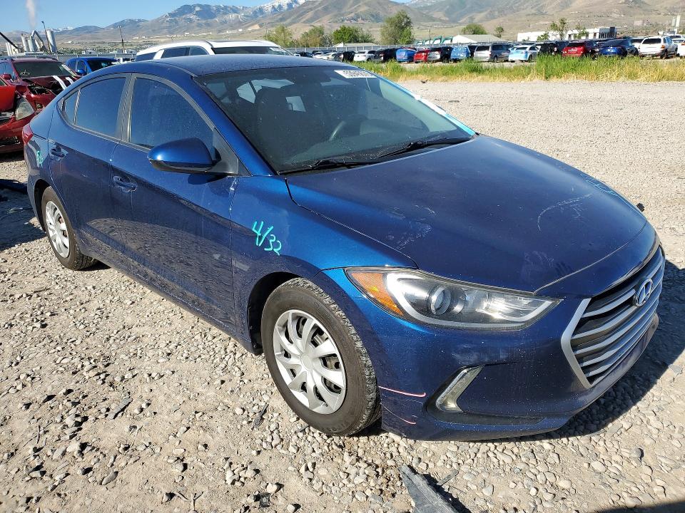 2017 Hyundai Elantra მანქანა იყიდება აუქციონზე, vin: 5NPD74LF9HH186589, აუქციონის ნომერი: 53945676