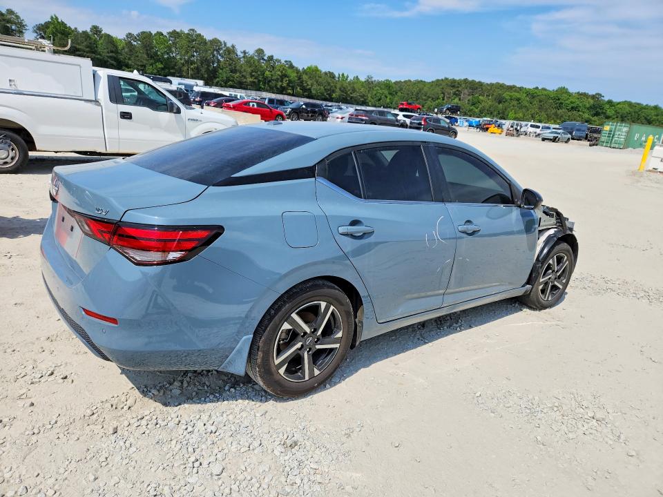 Продажа на аукционе авто 2024 Nissan Sentra, vin: 3N1AB8CV2RY325372, номер лота: 53125186