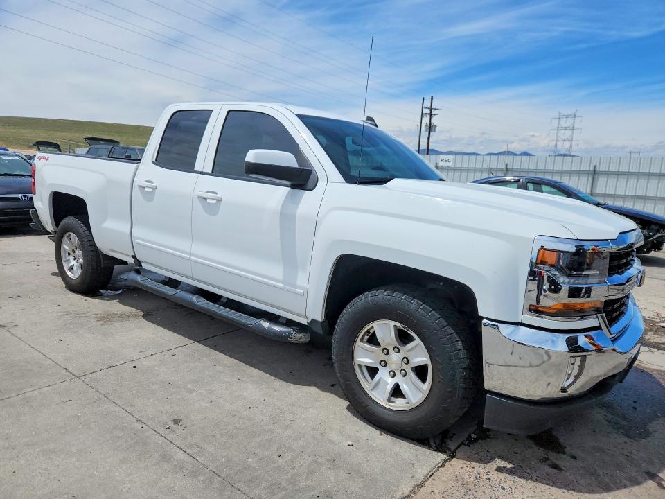 Продаж на аукціоні авто 2018 Chevrolet Silverado, vin: 1GCVKRECXJZ286816, номер лоту: 54338876