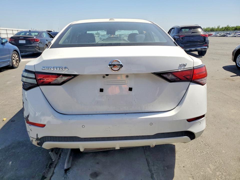 54168226 :رقم المزاد ، 3N1AB8CV1MY225448 vin ، 2021 Nissan Sentra مزاد بيع
