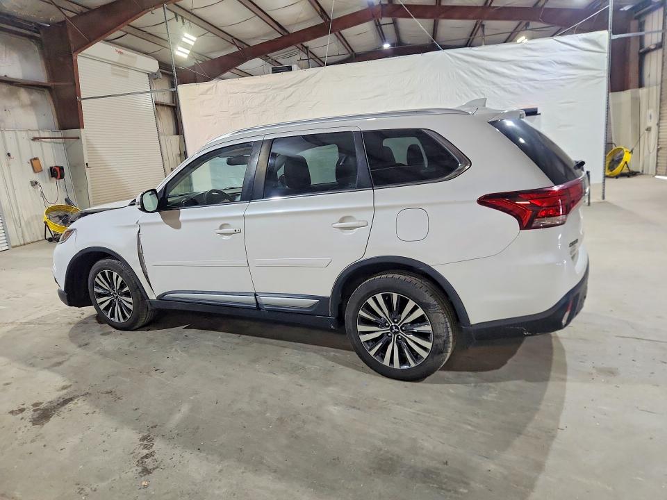 2019 Mitsubishi Outlander მანქანა იყიდება აუქციონზე, vin: JA4AZ3A33KZ005822, აუქციონის ნომერი: 55066756