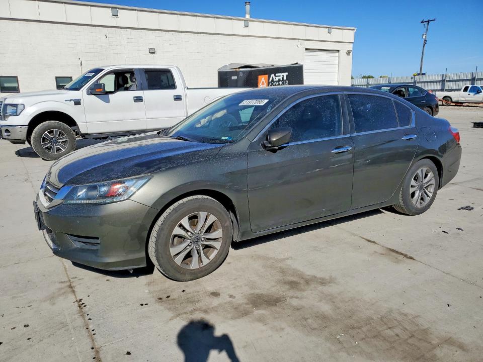 Aukcja sprzedaży 2015 Honda Accord, vin: 1HGCR2F35FA053524, numer aukcji: 51917066