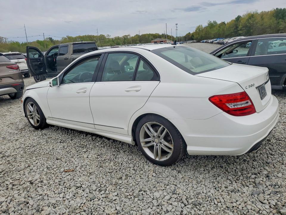 52937716 :رقم المزاد ، WDDGF8AB9EA957245 vin ، 2014 Mercedes-benz C مزاد بيع