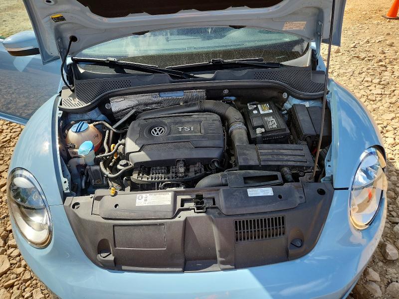 2016 Volkswagen Beetle მანქანა იყიდება აუქციონზე, vin: 3VW517AT1GM803618, აუქციონის ნომერი: 52877206