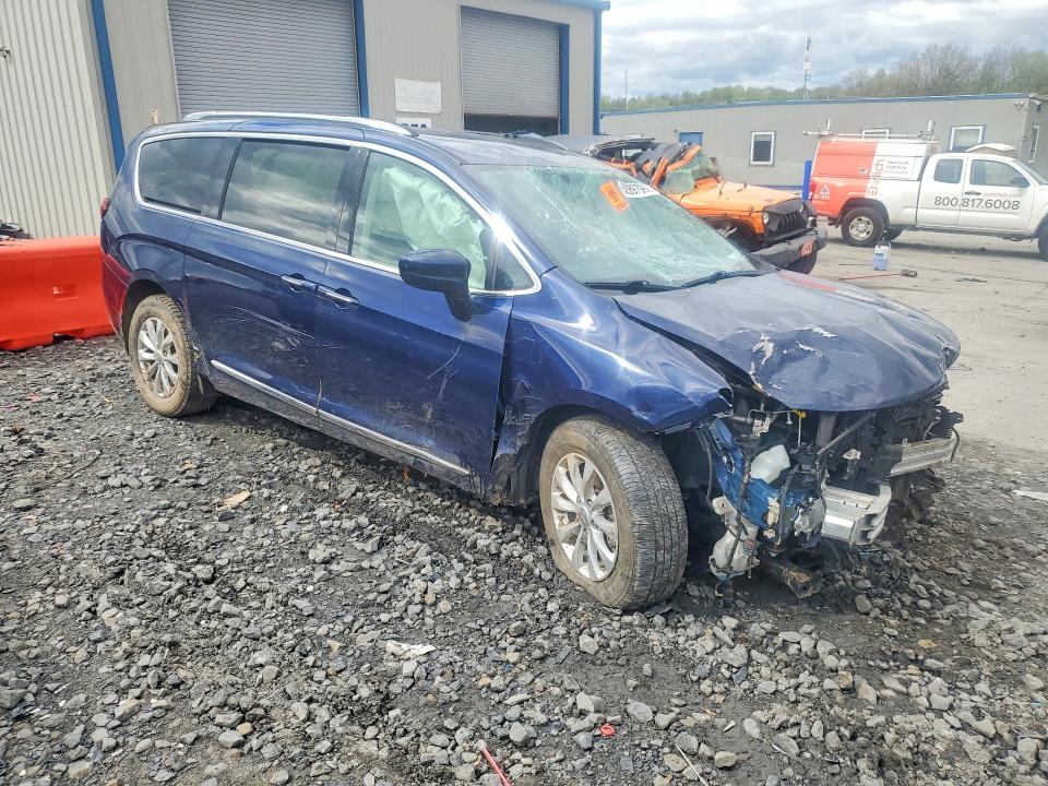 Продажа на аукционе авто 2019 Chrysler Pacifica, vin: 2C4RC1BG1KR548869, номер лота: 52897966