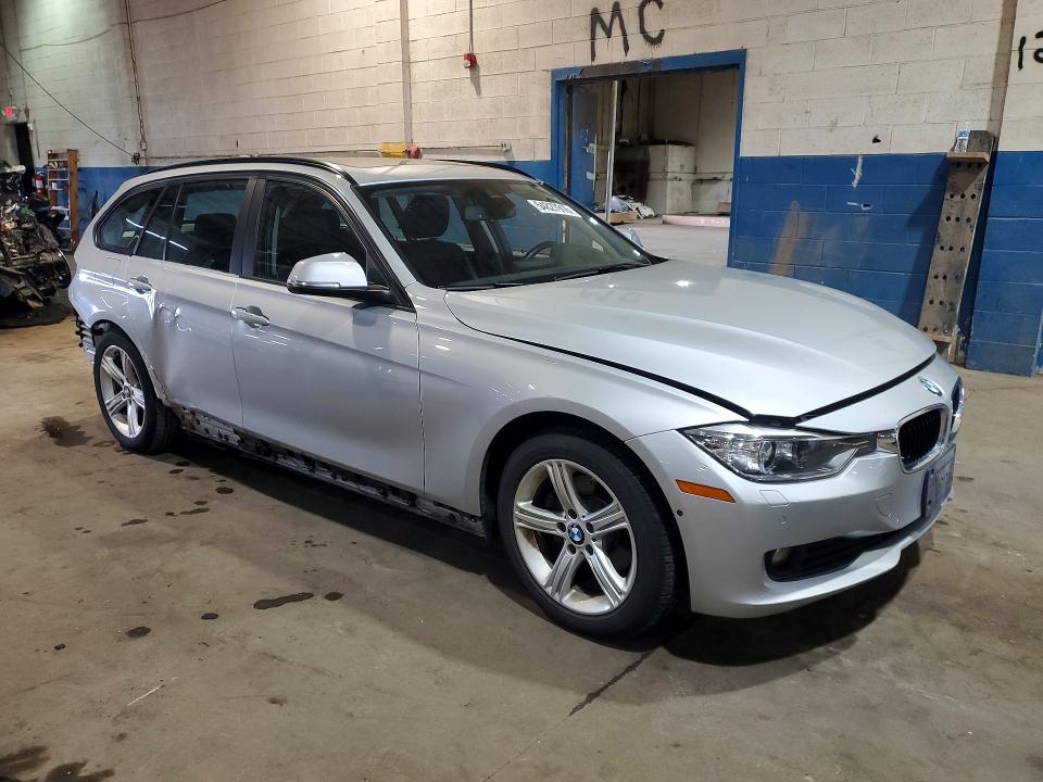 2014 Bmw 328 მანქანა იყიდება აუქციონზე, vin: WBA3K5C55EKT33556, აუქციონის ნომერი: 54827916