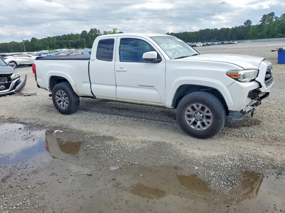 Продажа на аукционе авто 2017 Toyota Tacoma, vin: 5TFRX5GN4HX088085, номер лота: 53581846