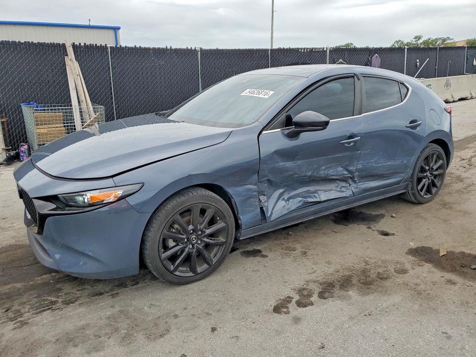 Продаж на аукціоні авто 2022 Mazda 3, vin: JM1BPALL1N1513825, номер лоту: 54626816