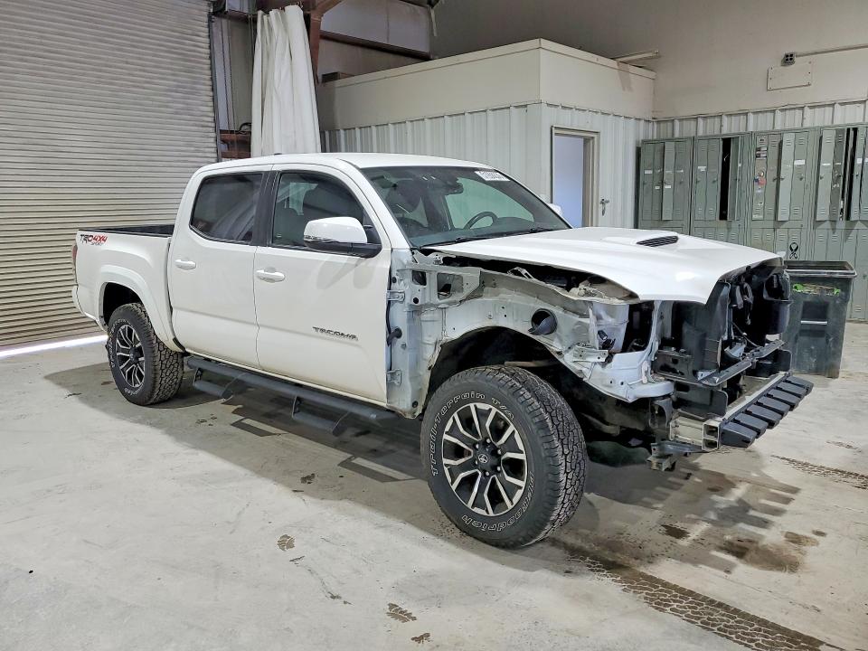 51958836 :رقم المزاد ، 3TYCZ5AN9MT051207 vin ، 2021 Toyota Tacoma مزاد بيع