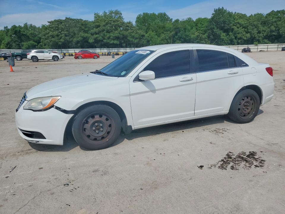 52251556 :رقم المزاد ، 1C3CCBAB7CN167306 vin ، 2012 Chrysler 200 مزاد بيع