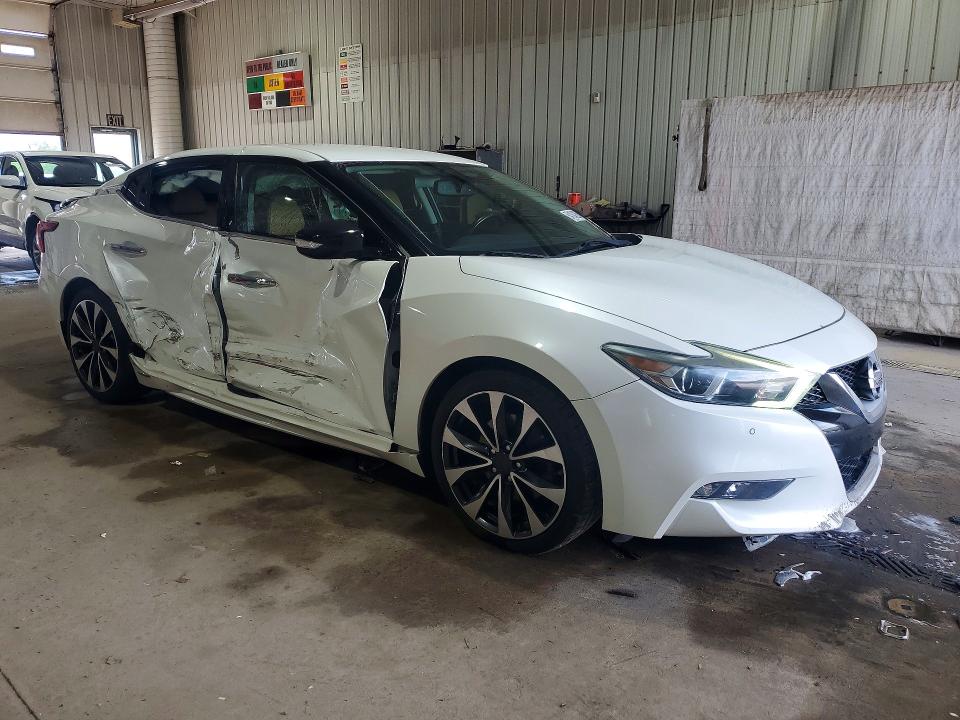 54104286 :رقم المزاد ، 1N4AA6AP6GC421302 vin ، 2016 Nissan Maxima مزاد بيع