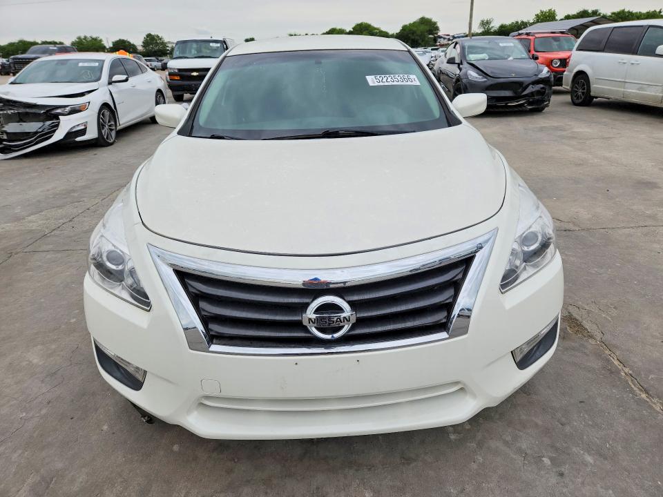 52235366 :رقم المزاد ، 1N4AL3AP7FN310365 vin ، 2015 Nissan Altima مزاد بيع