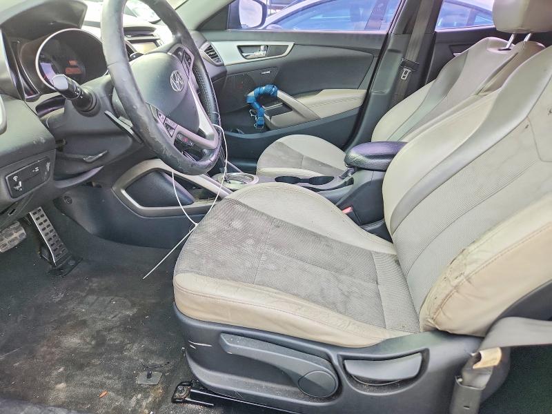 2013 Hyundai Veloster მანქანა იყიდება აუქციონზე, vin: KMHTC6AD0DU107262, აუქციონის ნომერი: 54893856