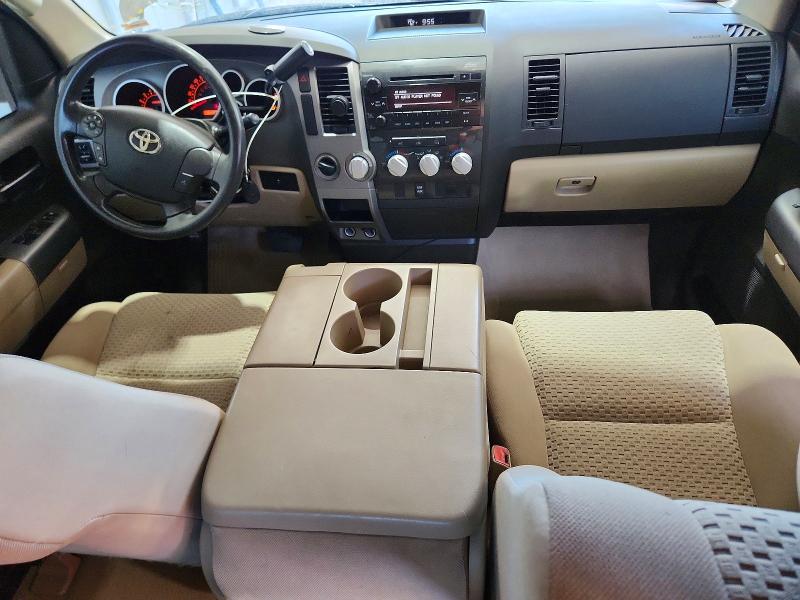 Продажа на аукционе авто 2011 Toyota Tundra, vin: 5TFUW5F10BX177400, номер лота: 53049966