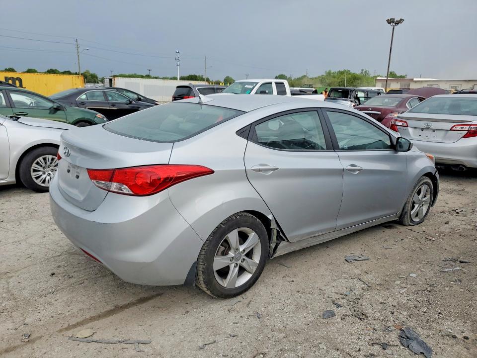 2013 Hyundai Elantra მანქანა იყიდება აუქციონზე, vin: 5NPDH4AE0DH359546, აუქციონის ნომერი: 52863316