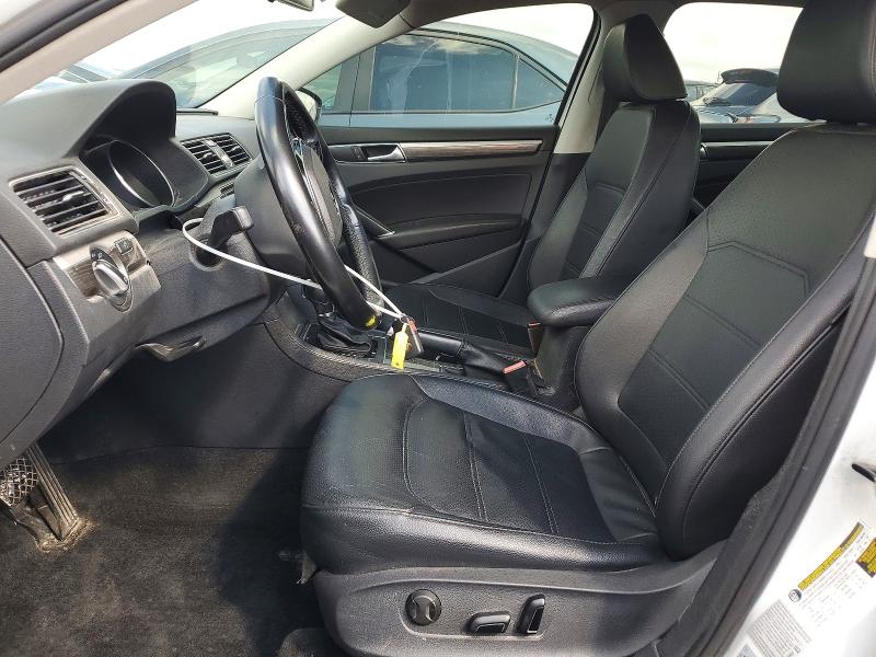 Продажа на аукционе авто 2017 Volkswagen Passat, vin: 1VWBT7A35HC062406, номер лота: 53123176