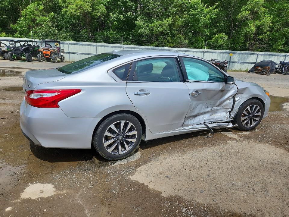 Продаж на аукціоні авто 2017 Nissan Altima, vin: 1N4AL3AP0HC118610, номер лоту: 55224686