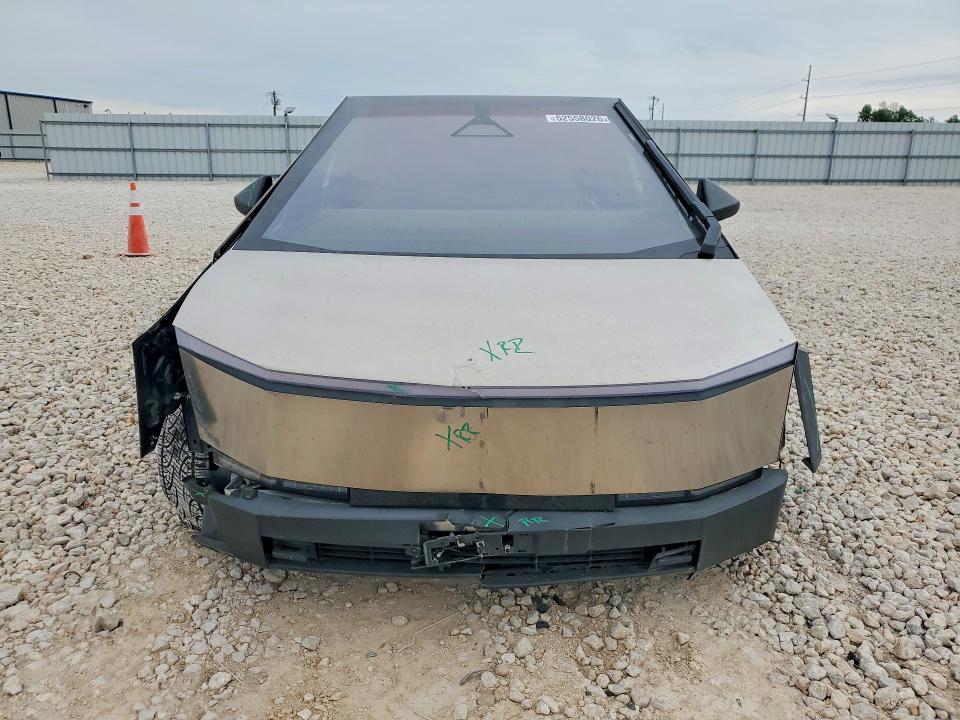 2025 Tesla Cybertruck მანქანა იყიდება აუქციონზე, vin: 7G2CEHED3SA081373, აუქციონის ნომერი: 52558026