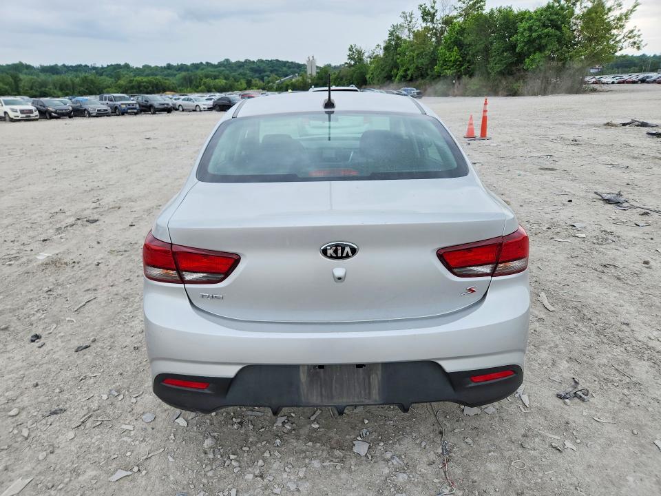 55346636 :رقم المزاد ، 3KPA24AB3JE076777 vin ، 2018 Kia Rio مزاد بيع