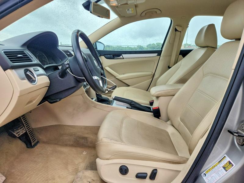 54310056 :رقم المزاد ، 1VWBH7A34CC102548 vin ، 2012 Volkswagen Passat مزاد بيع