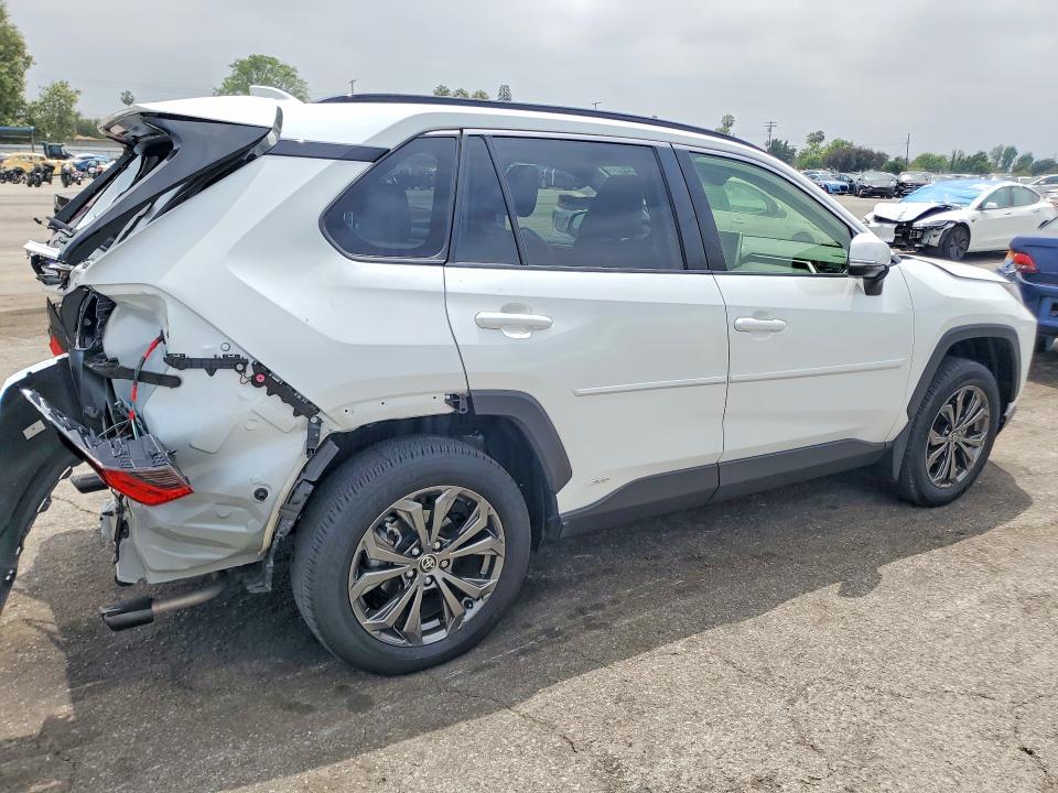 Продажа на аукционе авто 2025 Toyota Rav4, vin: JTMB6RFVXSJ069869, номер лота: 53141726