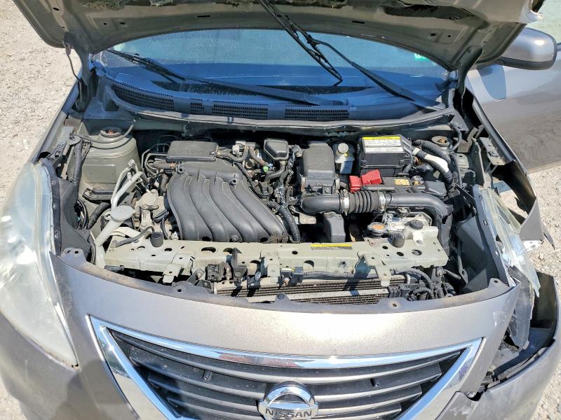 53229106 :رقم المزاد ، 3N1CN7AP5DL850981 vin ، 2013 Nissan Versa مزاد بيع