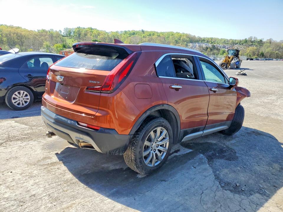51659376 :رقم المزاد ، 1GYFZDR45MF003793 vin ، 2021 Cadillac Xt4 مزاد بيع