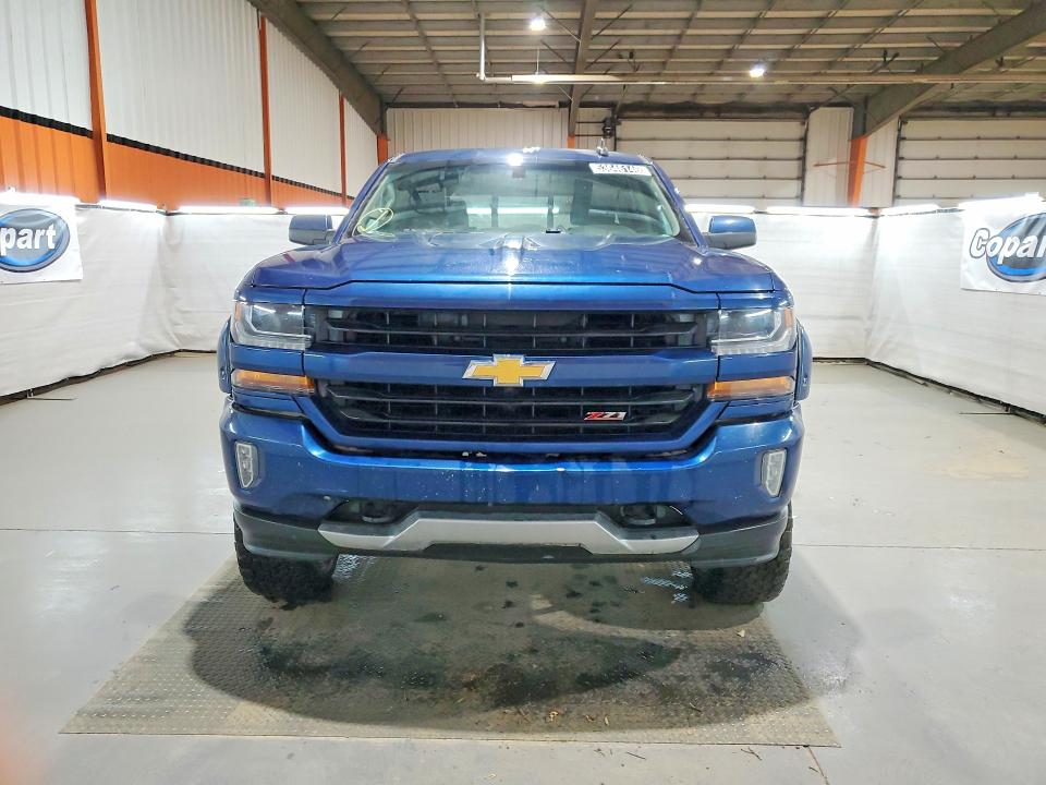 Продажа на аукционе авто 2017 Chevrolet Silverado, vin: 3GCUKREC3HG310038, номер лота: 53646146