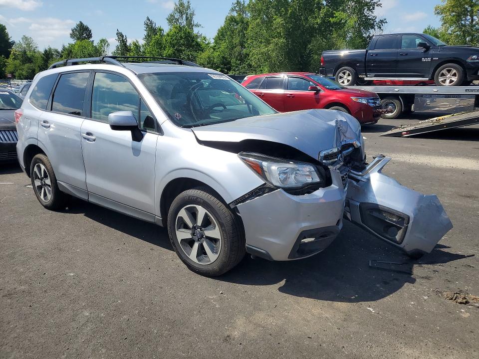 2017 Subaru Forester მანქანა იყიდება აუქციონზე, vin: JF2SJAEC0HH587796, აუქციონის ნომერი: 52729466
