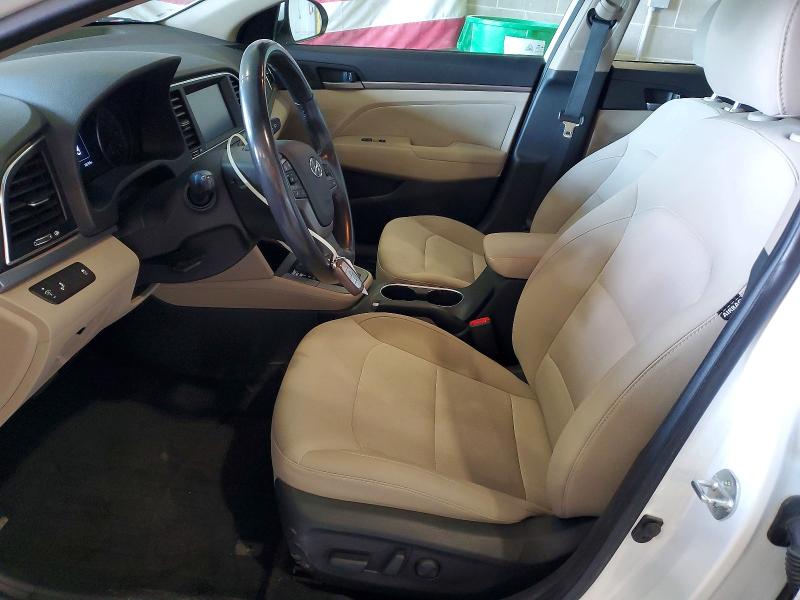 52410206 :رقم المزاد ، 5NPD84LF7HH182358 vin ، 2017 Hyundai Elantra مزاد بيع