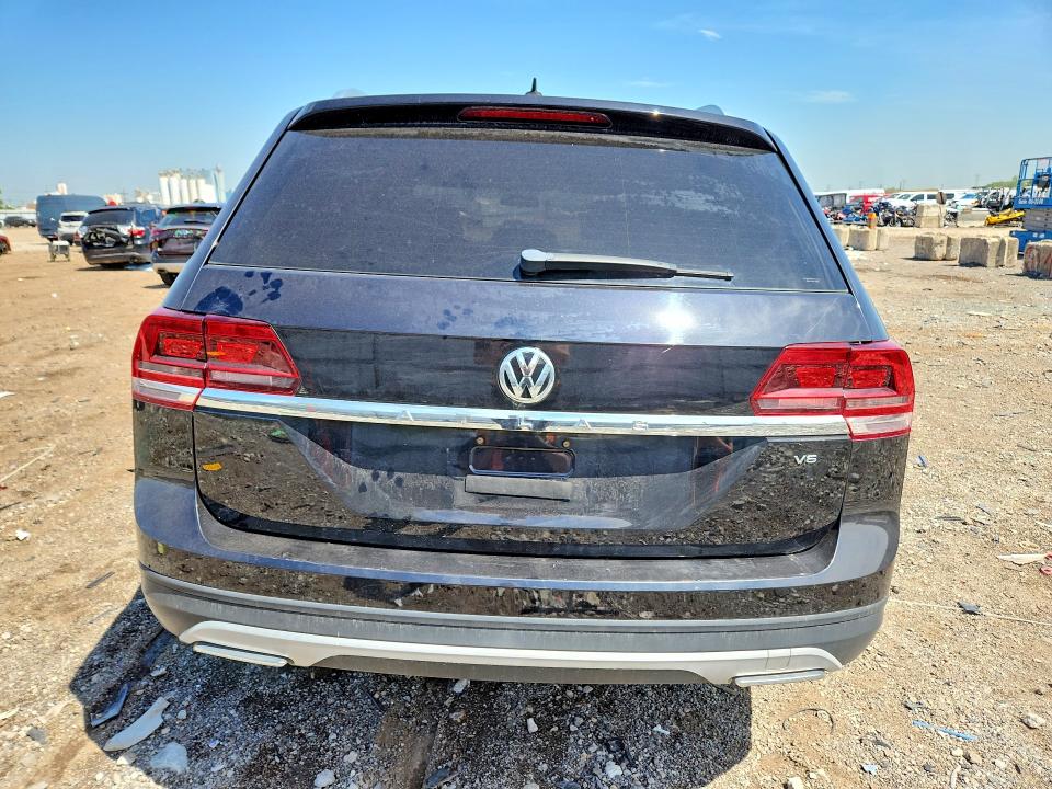 2018 Volkswagen Atlas მანქანა იყიდება აუქციონზე, vin: 1V2BR2CA5JC503259, აუქციონის ნომერი: 55081246