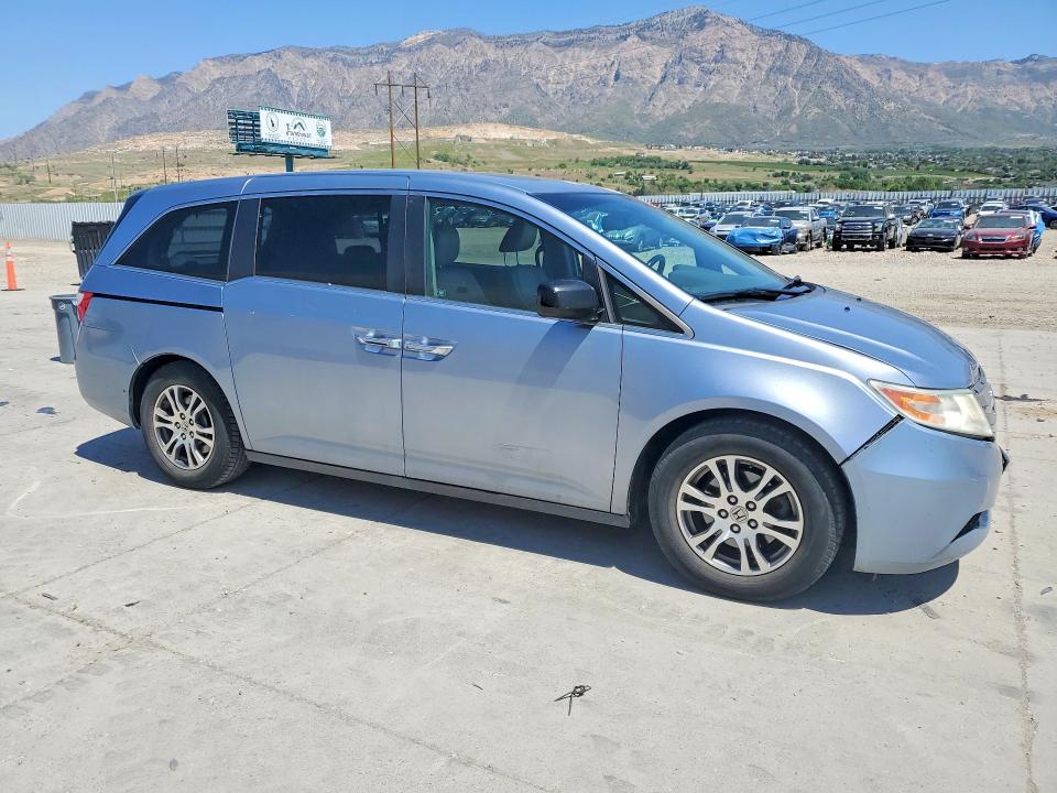 53281756 :رقم المزاد ، 5FNRL5H64BB098071 vin ، 2011 Honda Odyssey مزاد بيع