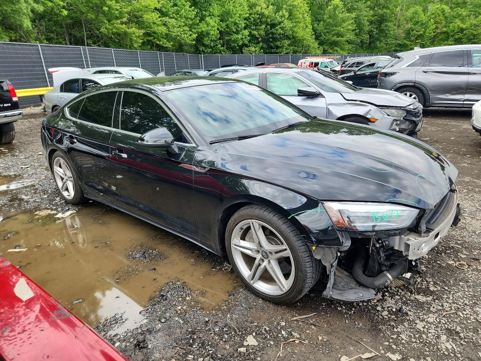 2021 Audi A5 მანქანა იყიდება აუქციონზე, vin: WAUDACF54MA017206, აუქციონის ნომერი: 53624226