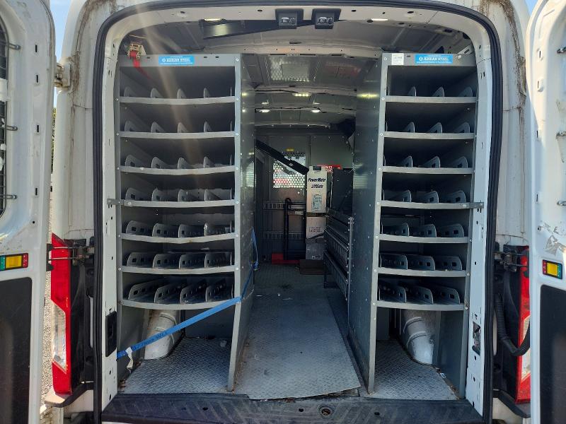 53399946 :رقم المزاد ، 1FTBW2CM7JKB37542 vin ، 2018 Ford Transit مزاد بيع