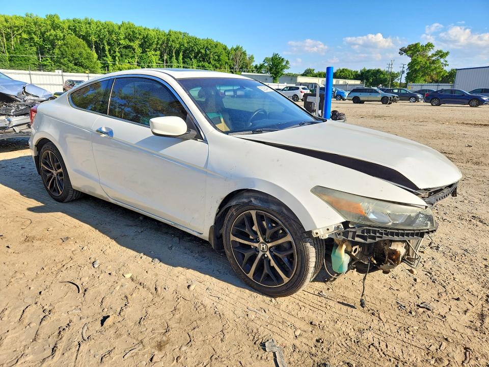 53054986 :رقم المزاد ، 1HGCS2B8XBA008787 vin ، 2011 Honda Accord مزاد بيع