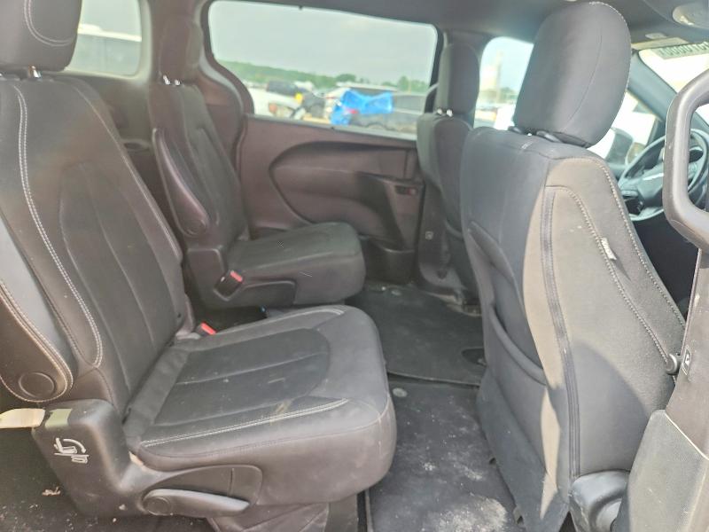 54370866 :رقم المزاد ، 2C4RC1FG0KR574566 vin ، 2019 Chrysler Pacifica مزاد بيع