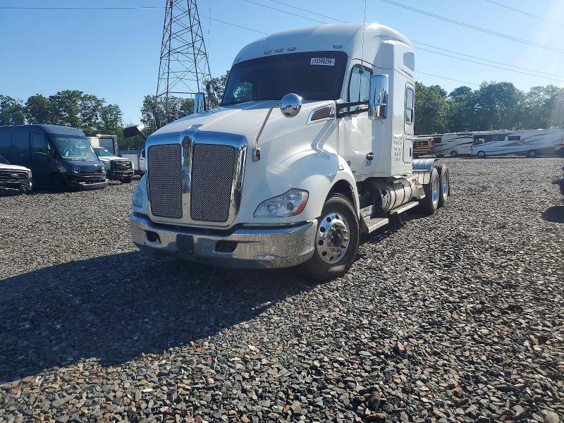 Продаж на аукціоні авто 2020 Kenworth Tractor, vin: 1XKYD49X4LJ390425, номер лоту: 55596296