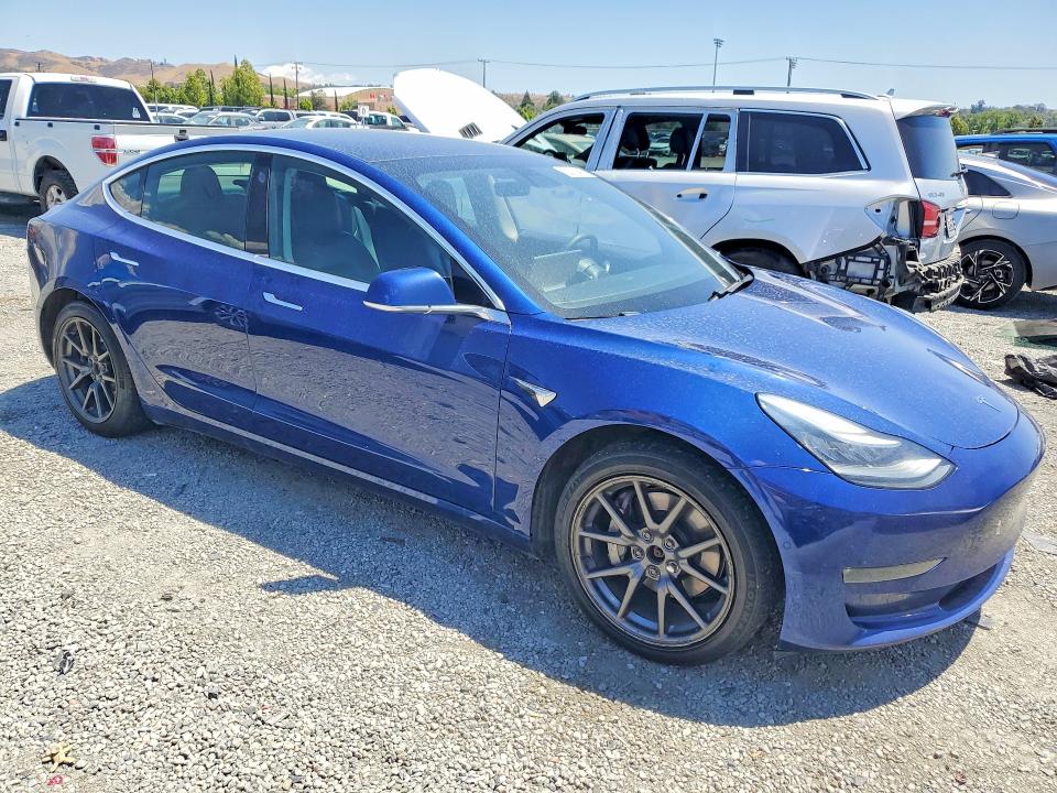 Продаж на аукціоні авто 2019 Tesla Model 3, vin: 5YJ3E1EB9KF452743, номер лоту: 52414416